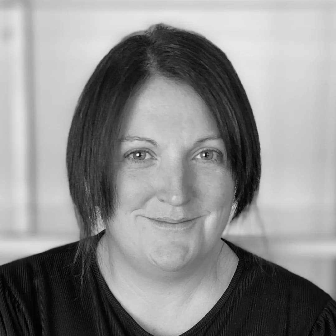 Louise McPhilbin-Hoy